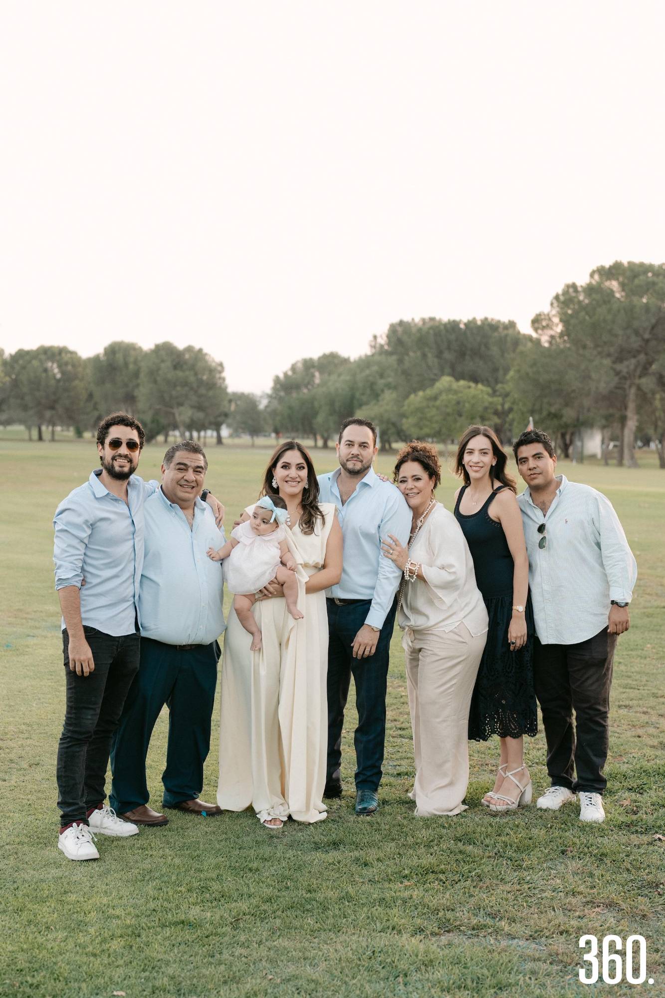 $!Alejandro y Fortunato Rodríguez, Rosa Claudia Ortiz, Rosa Claudia Rodríguez, Regino Ortiz, Rosa Claudia Siller, Paola Ortega y Fernando Rodríguez.