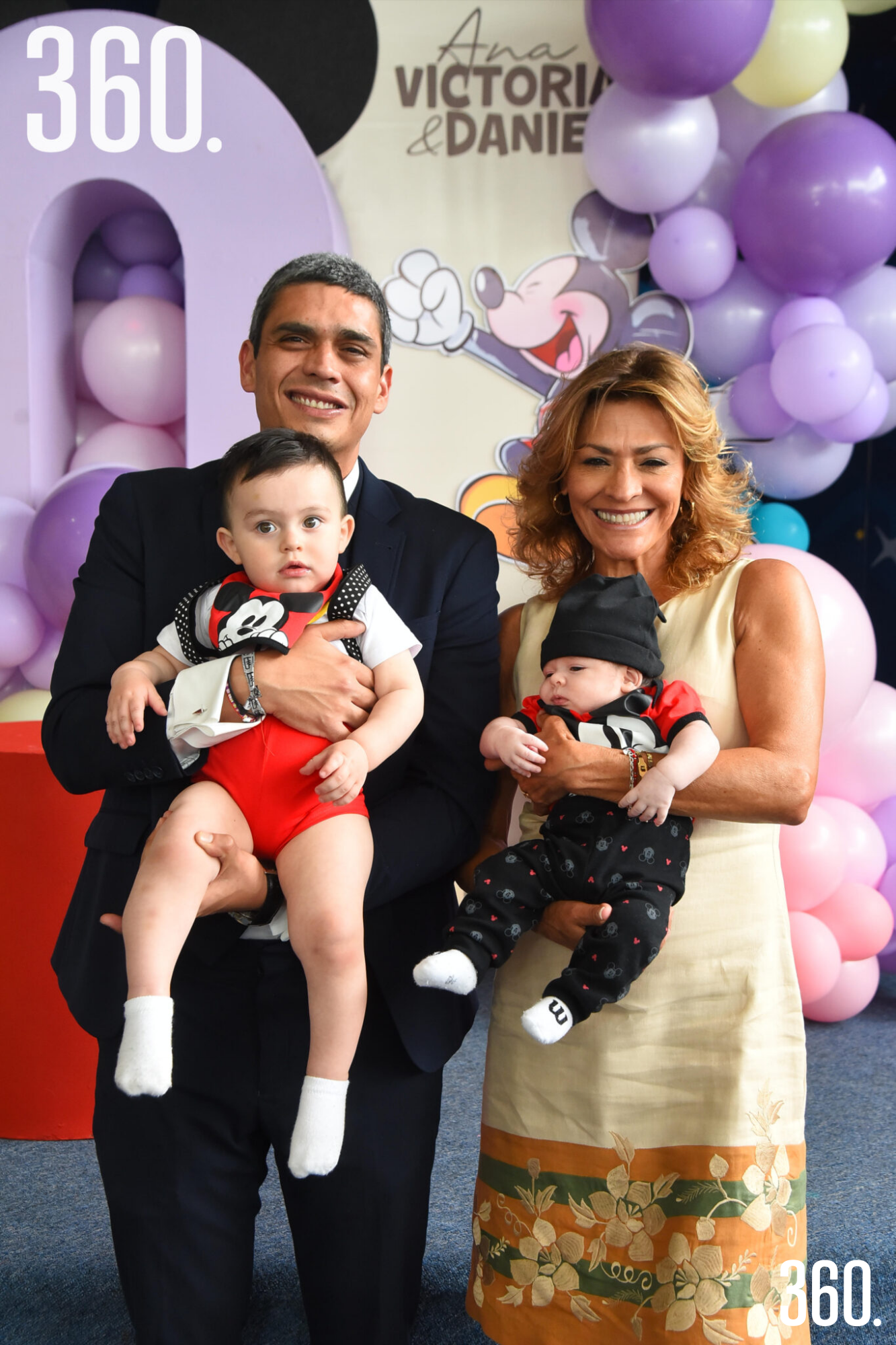 $!Armando Prado Flores, Olivia Flores de Prado, Daniel Armando y Diego Arturo Chávez Prado.