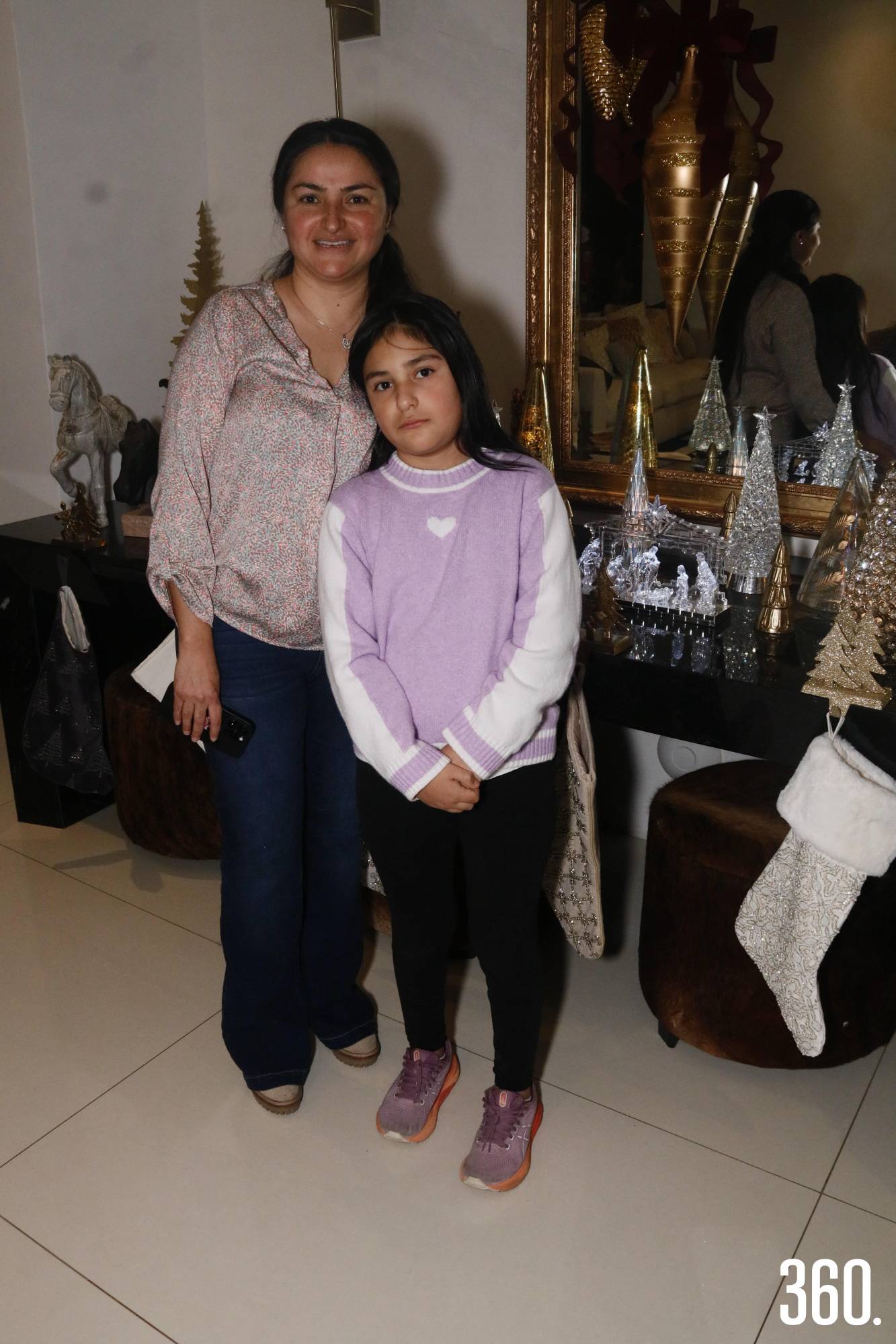 $!Cynthia y Sofy Kalionchis.