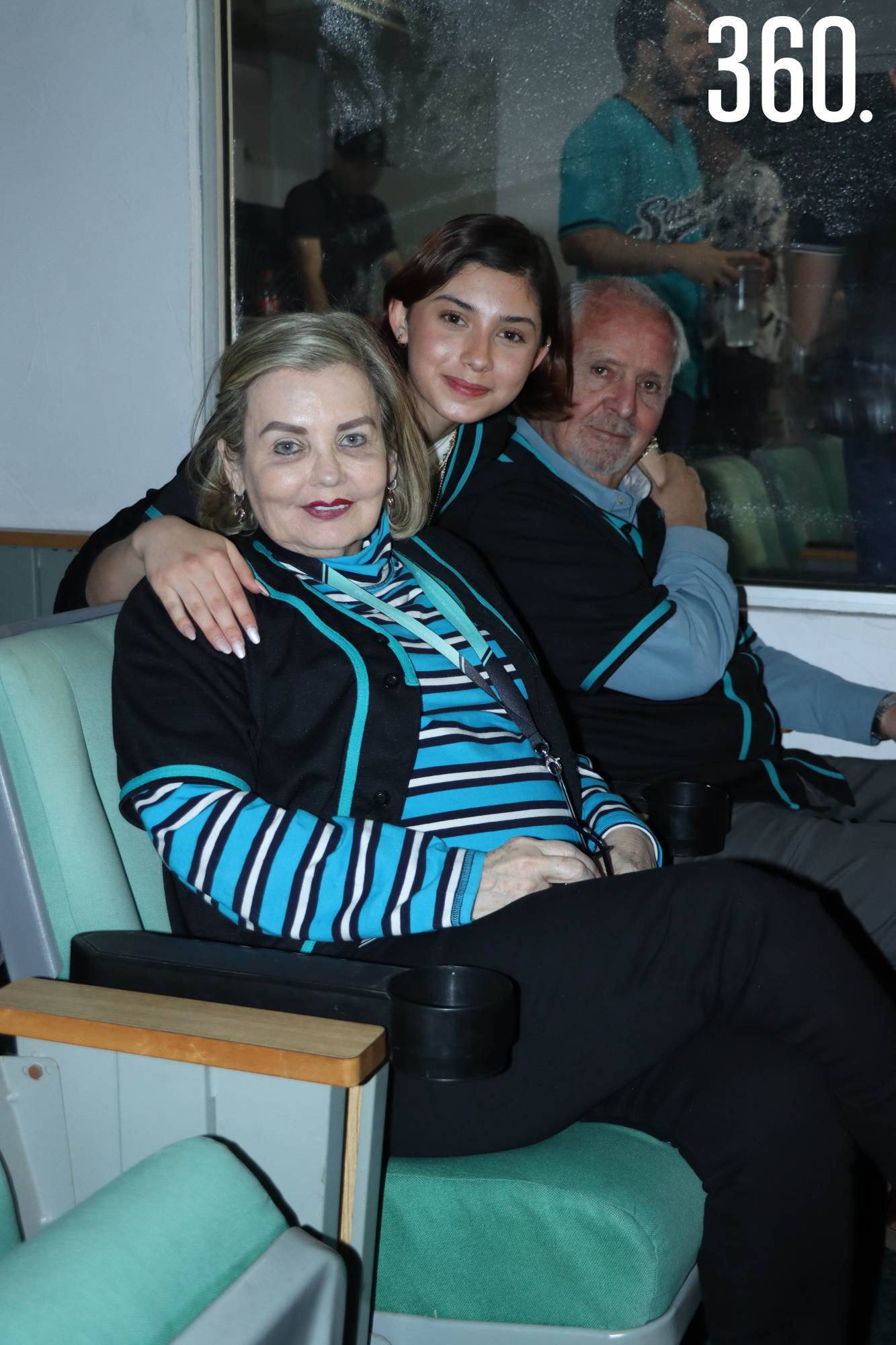 $!Blanca Martínez de Calvert, Natalia Calvert y Daniel Calvert.