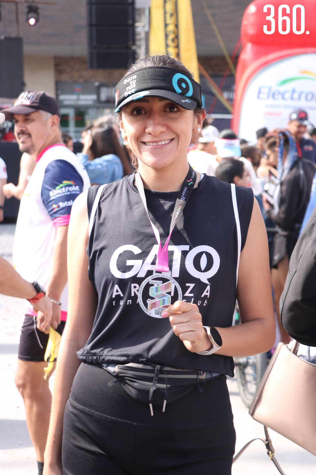 $!PARTICIPAN EN EL MARATÓN LA MODERNA