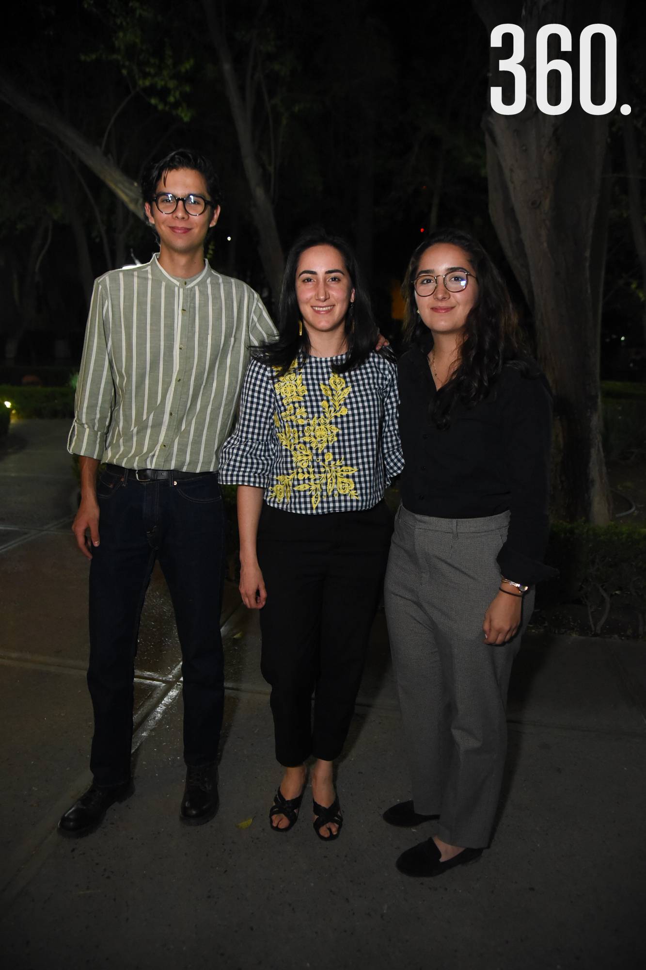 $!Carlos Alberto Hernández, Fátima y María Dávila.