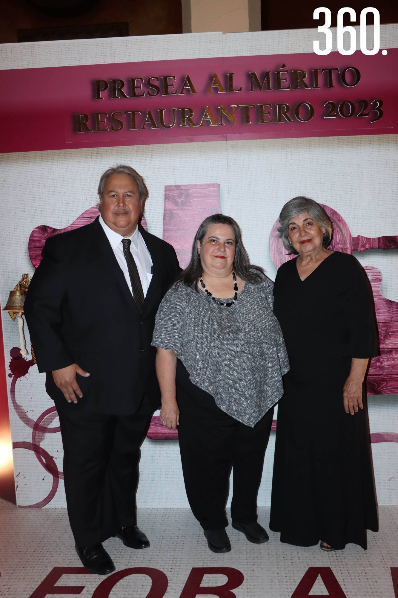 $!Alejandro Narro, Doris Aguirre y Amparo Aguirre.