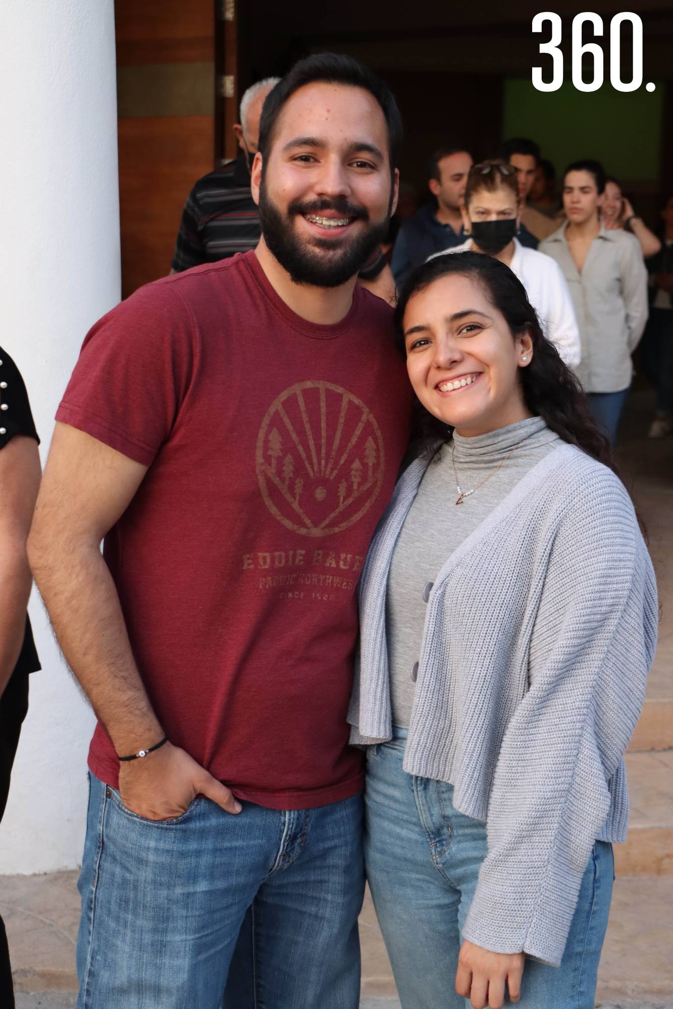 $!Víctor Martínez y Andrea Bernal.
