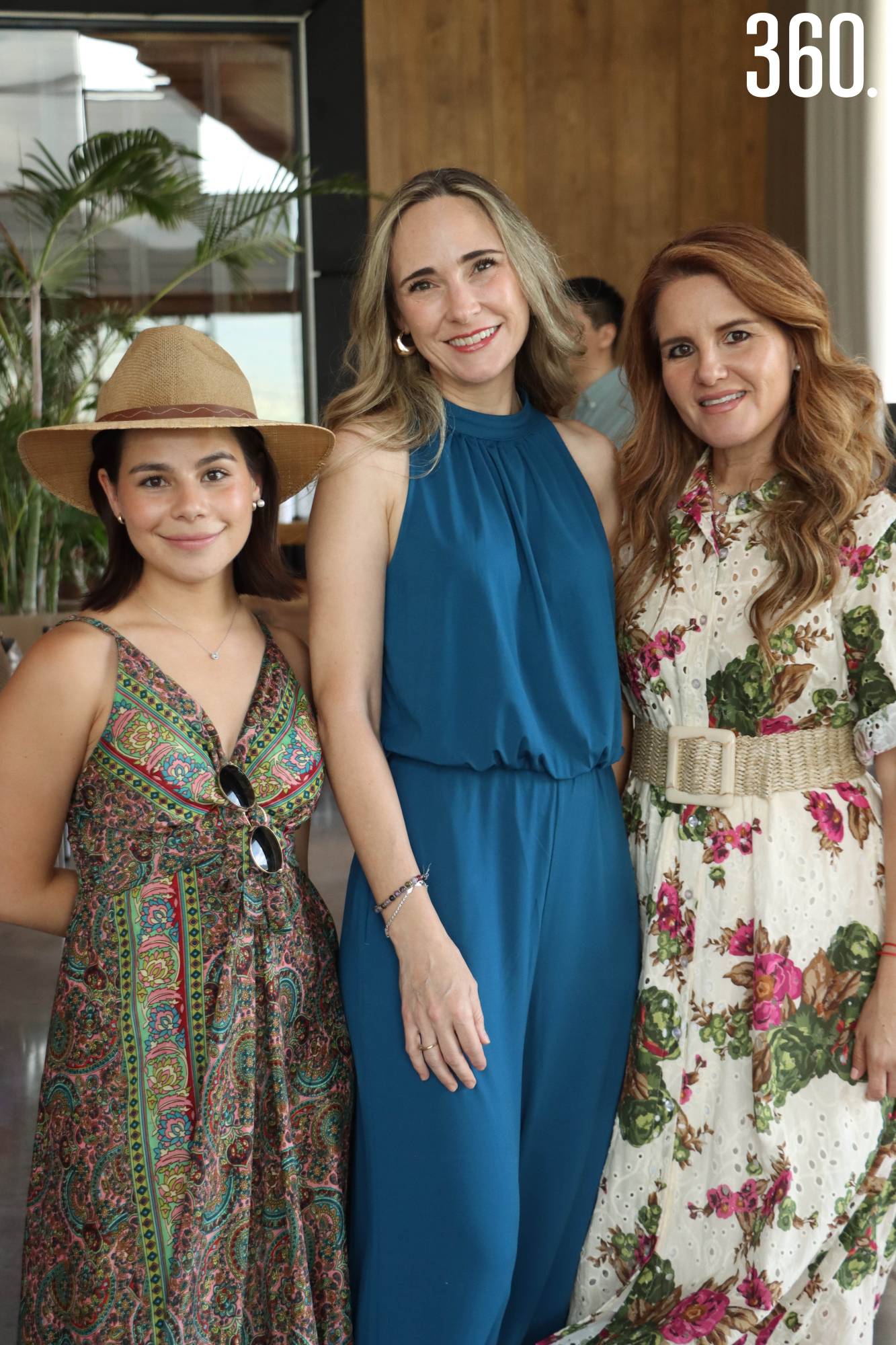 $!FESTEJAN A LIZZY EN LOS VIÑEDOS