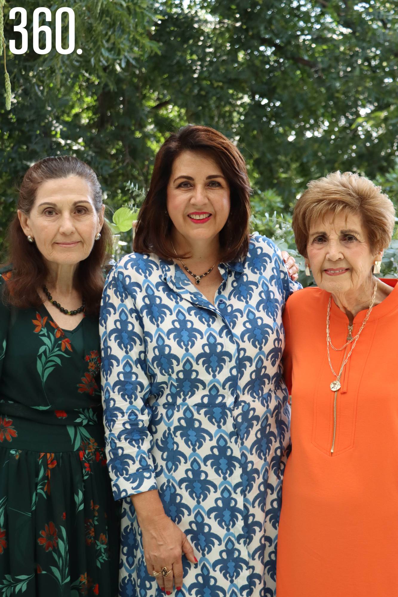 $!Maru con su hermana Laura Pérez de Dorbecker y su mamá y Cuquita Pérez.