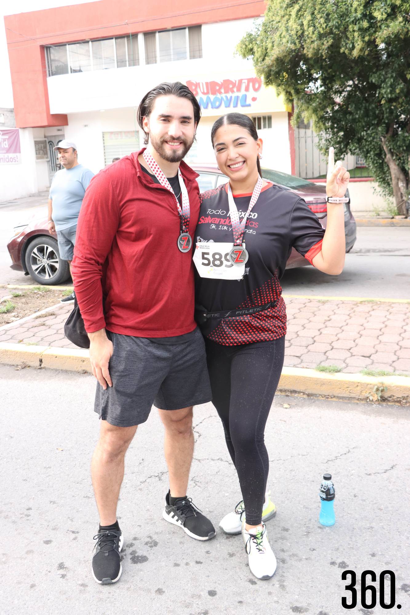 $!PARTICIPAN EN LA CARRERA DE LA CRUZ ROJA