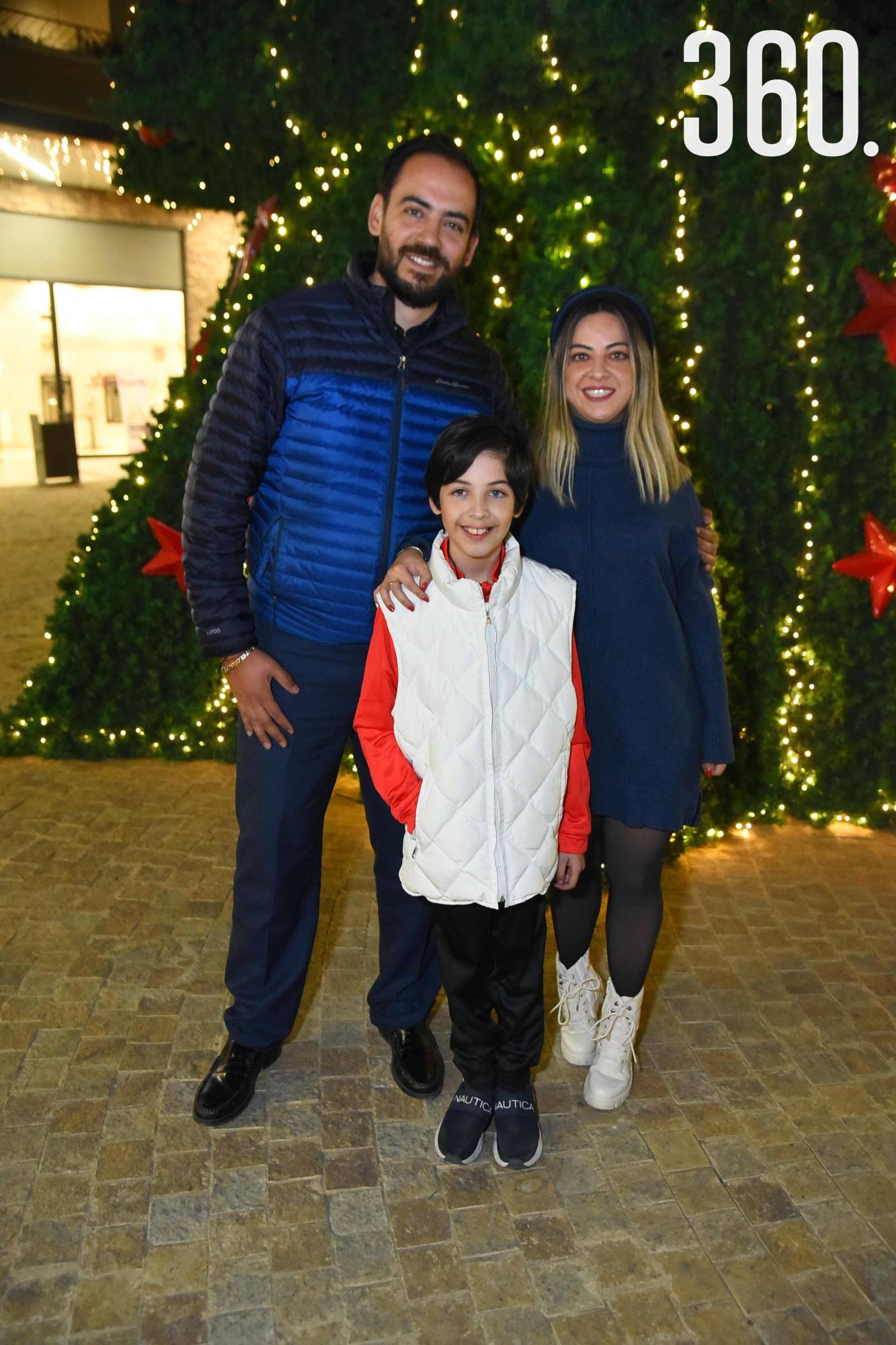 $!Karim De Alba, Mari Carmen Dávila y Karim De Alba Dávila.