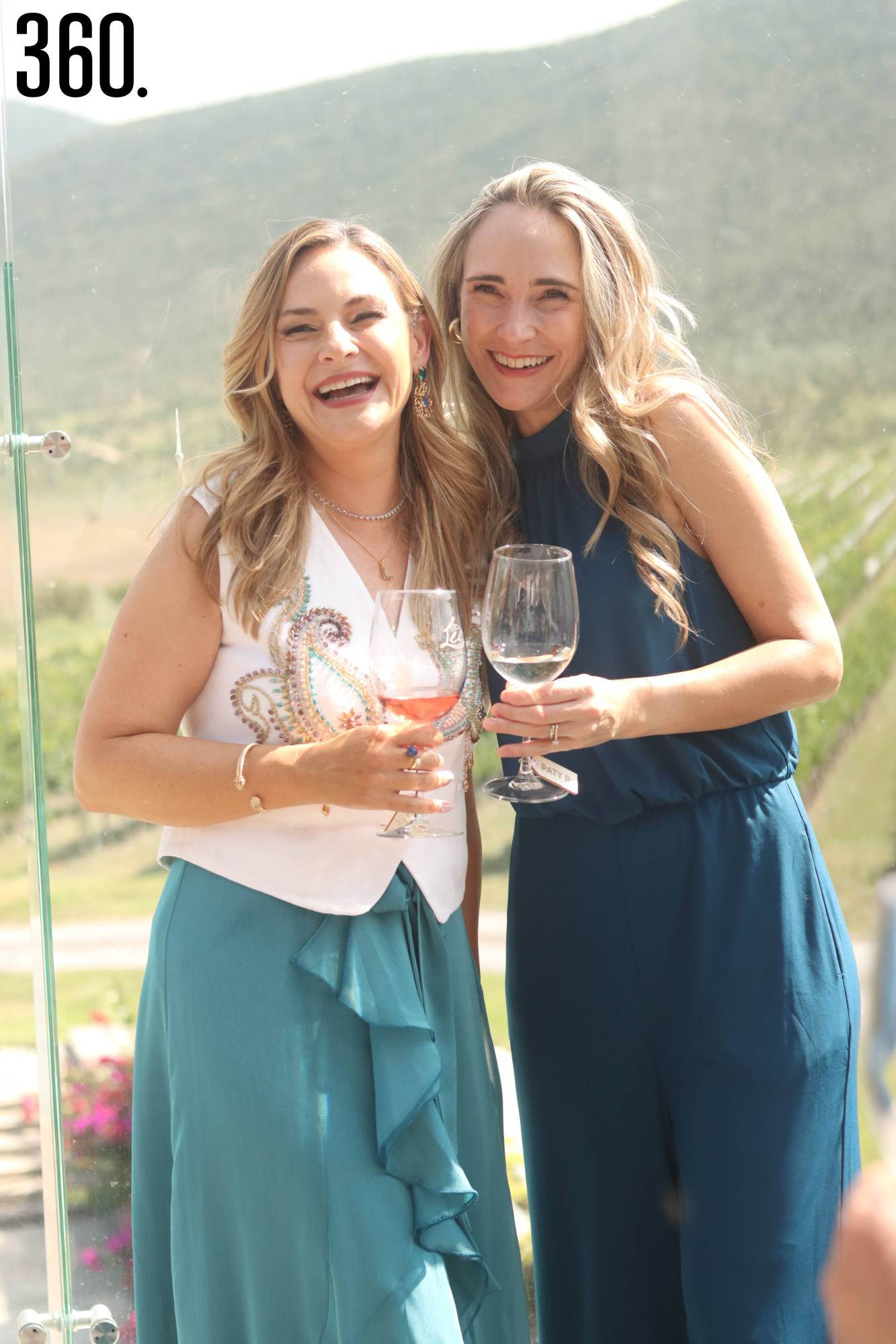 $!FESTEJAN A LIZZY EN LOS VIÑEDOS