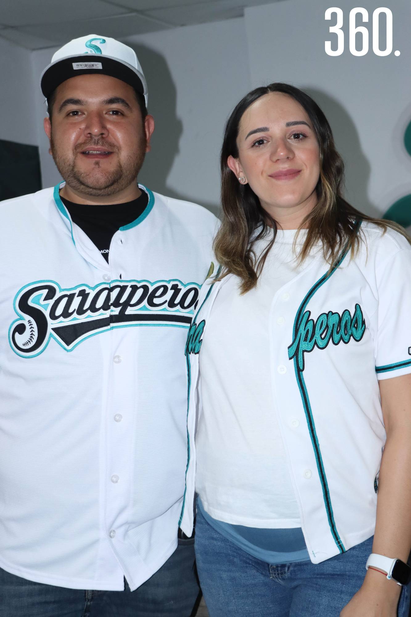 $!José Martínez y Paola Pepi.
