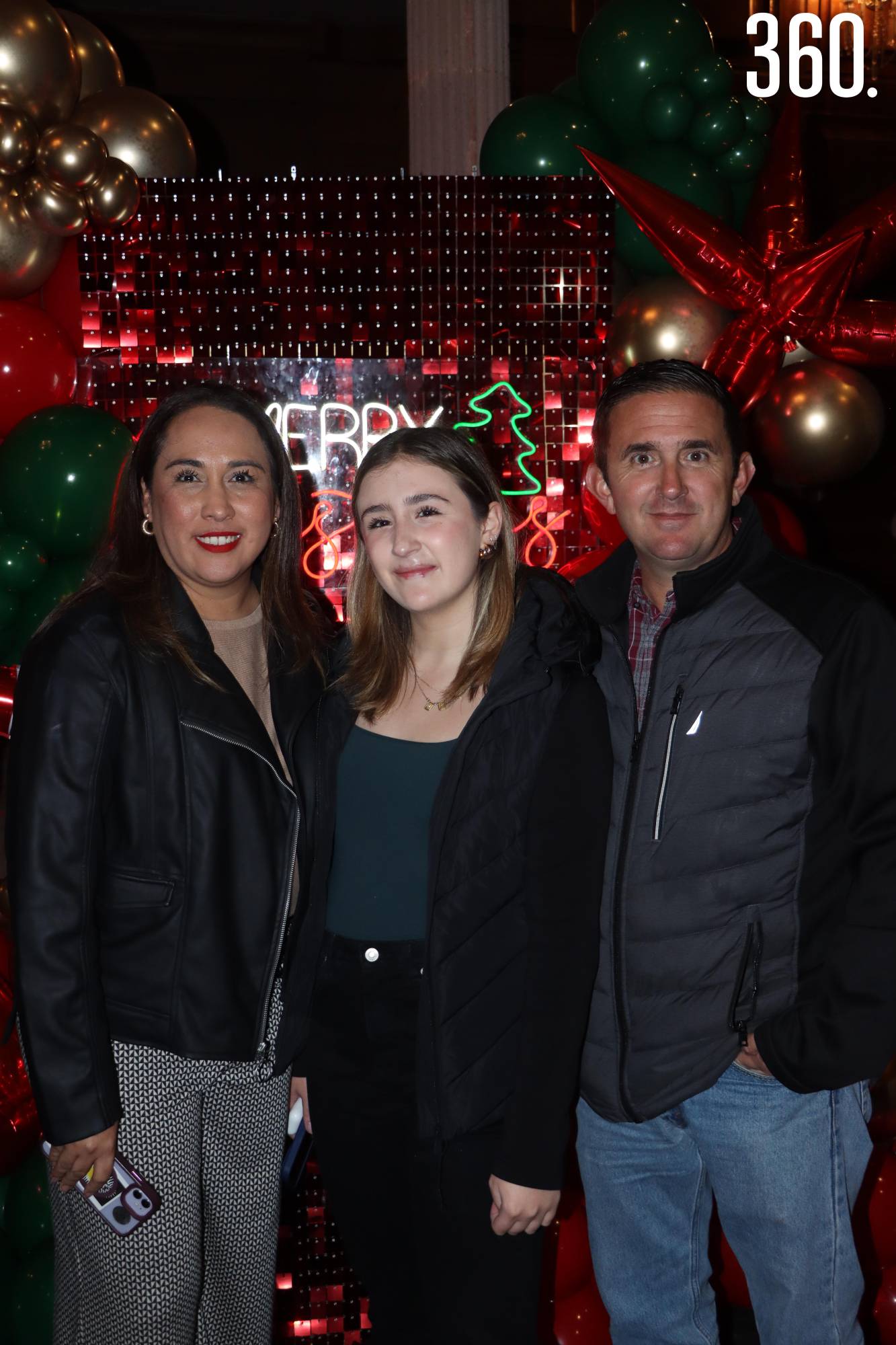 $!Fernanda García, Gaby Galván y Roberto García.