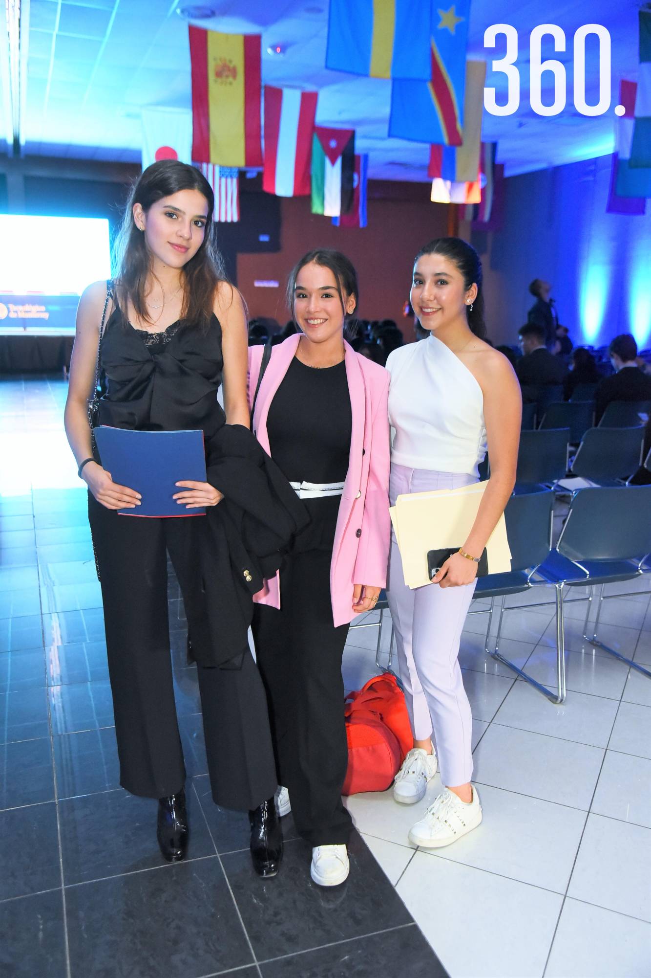 $!Eva Vásquez, Lili Ramos y Paulina Velasco.