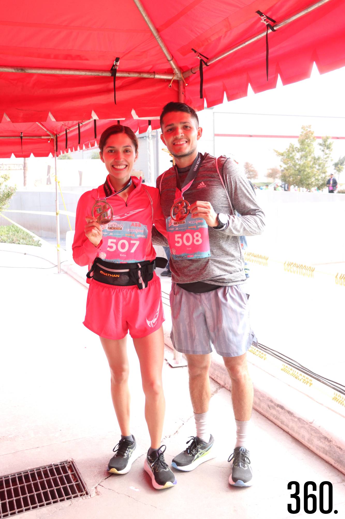 $!PARTICIPAN EN EL MARATÓN LA MODERNA