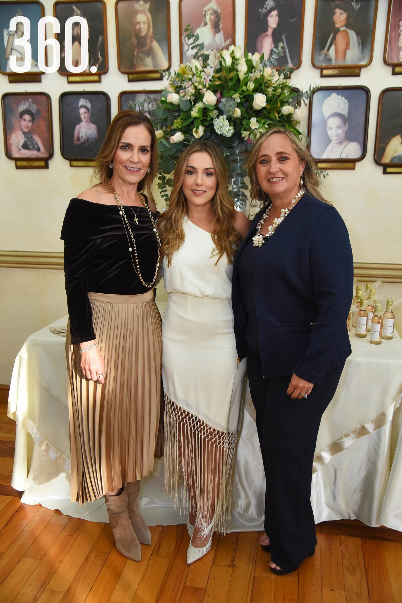 $!Queta Ramos, Ana Karen Salinas Ramos y Lorena Siller.