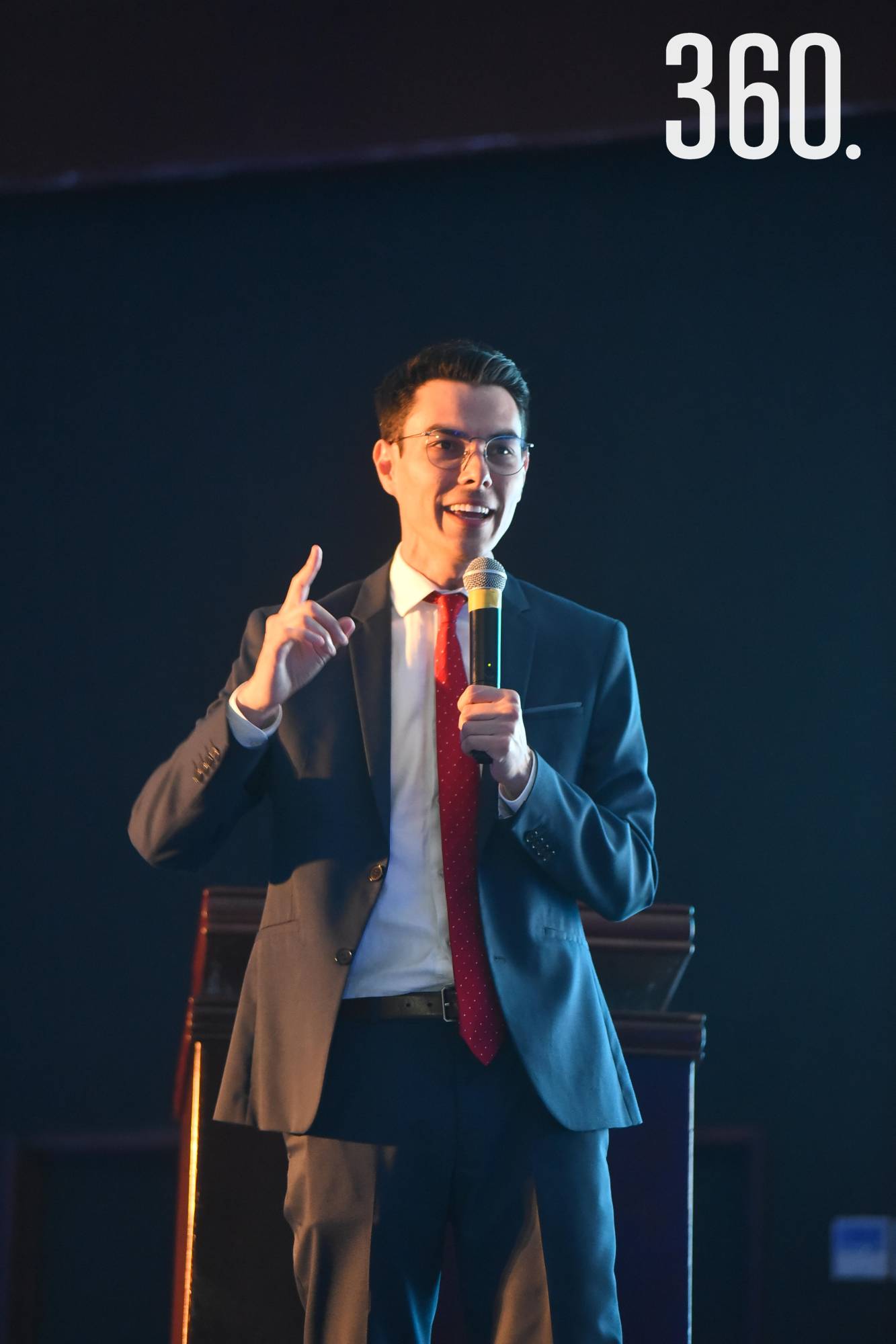 $!Director del Tec de Monterrey Adrián González.