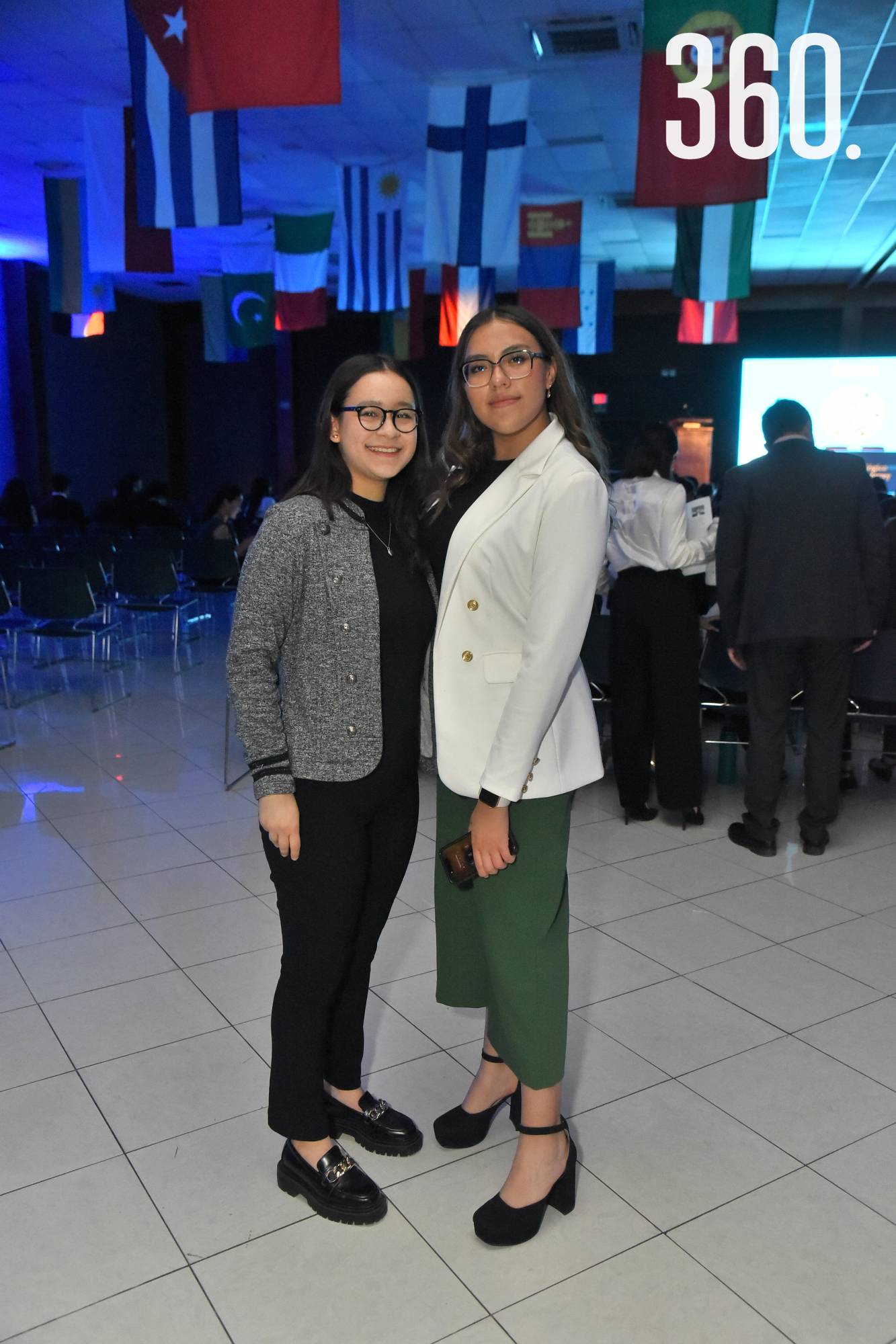$!Isabela Cardona y Yaretzi Santana.