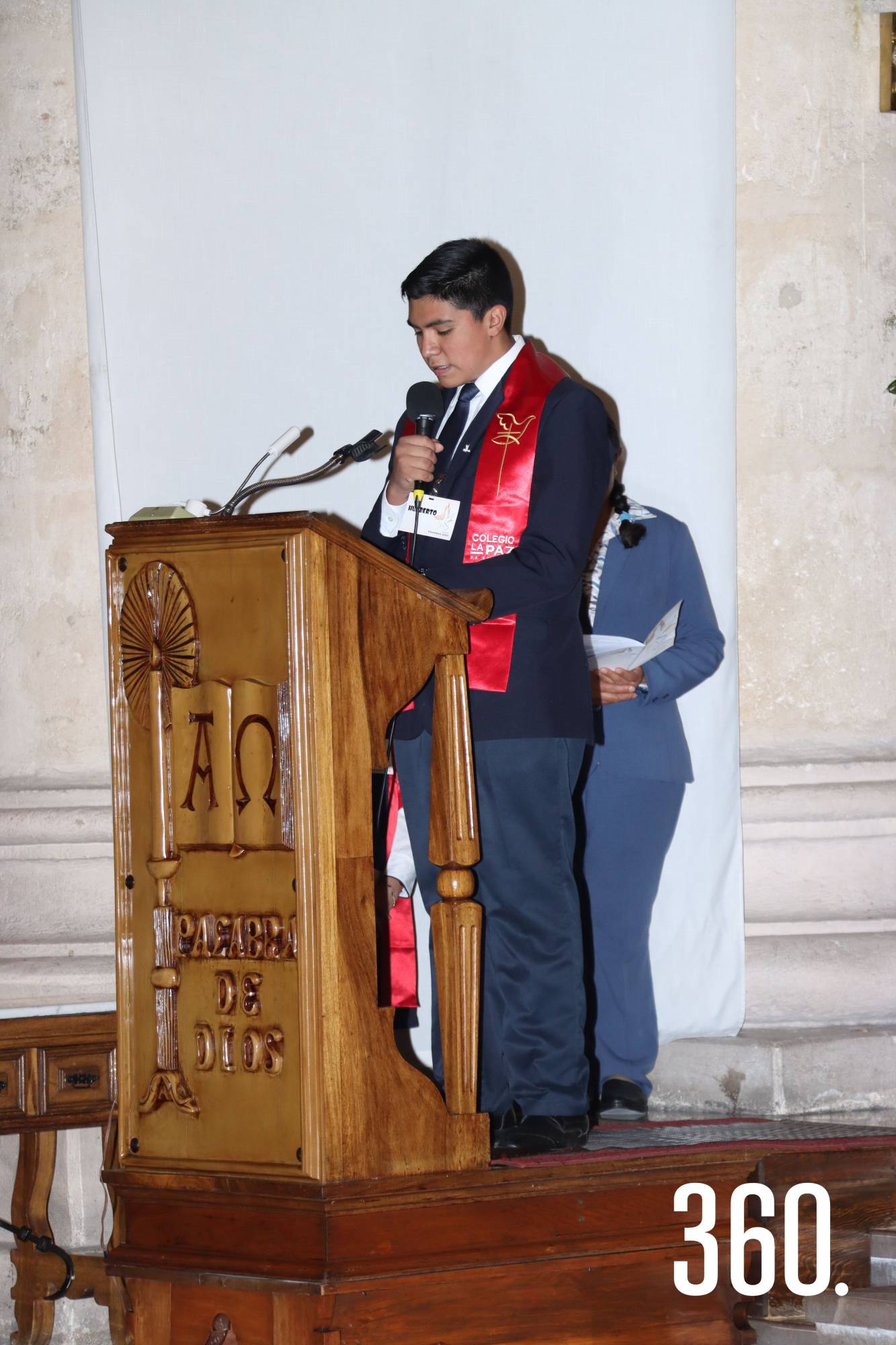$!JÓVENES DEL COLEGIO LA PAZ RECIBEN LA CONFIRMACIÓN