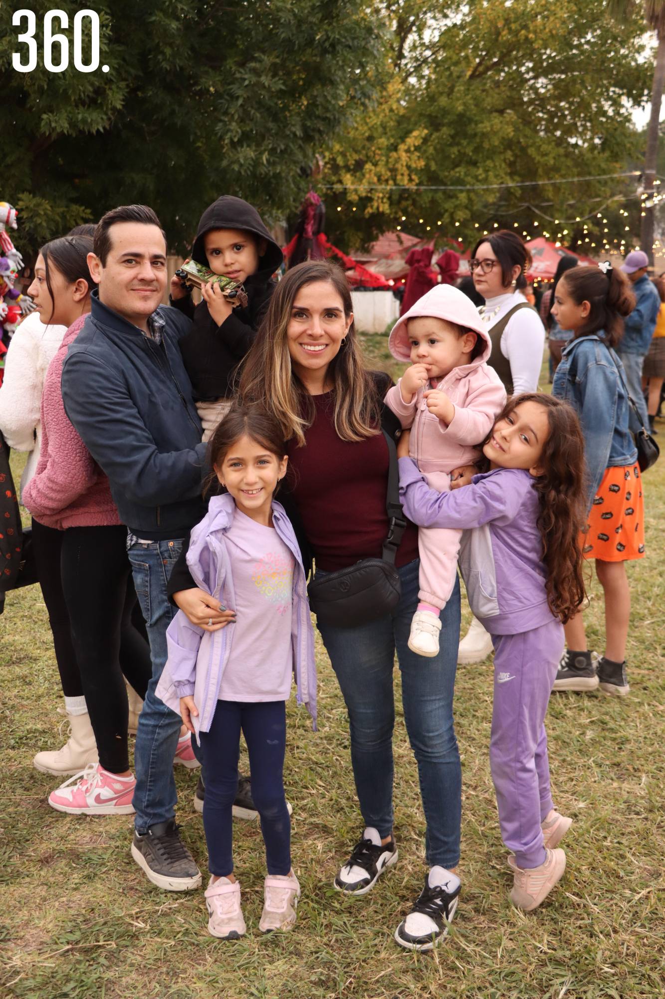 $!DISFRUTAN DE 'SPOOKY TOWN'