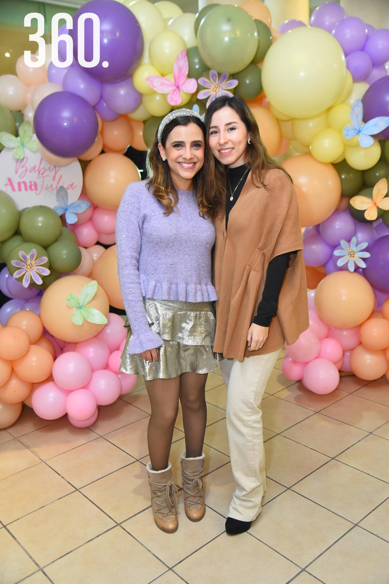$!Mónica Arce y Alba Flores.