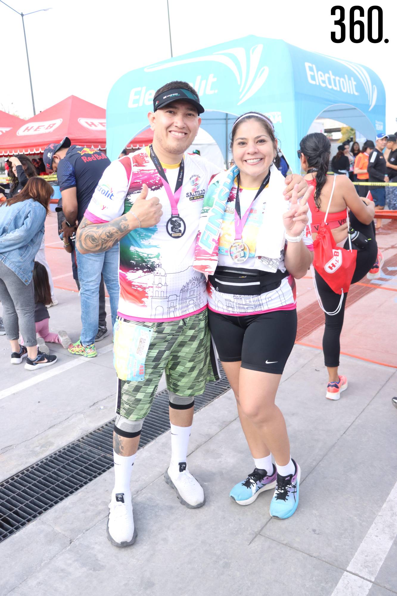 $!PARTICIPAN EN EL MARATÓN LA MODERNA
