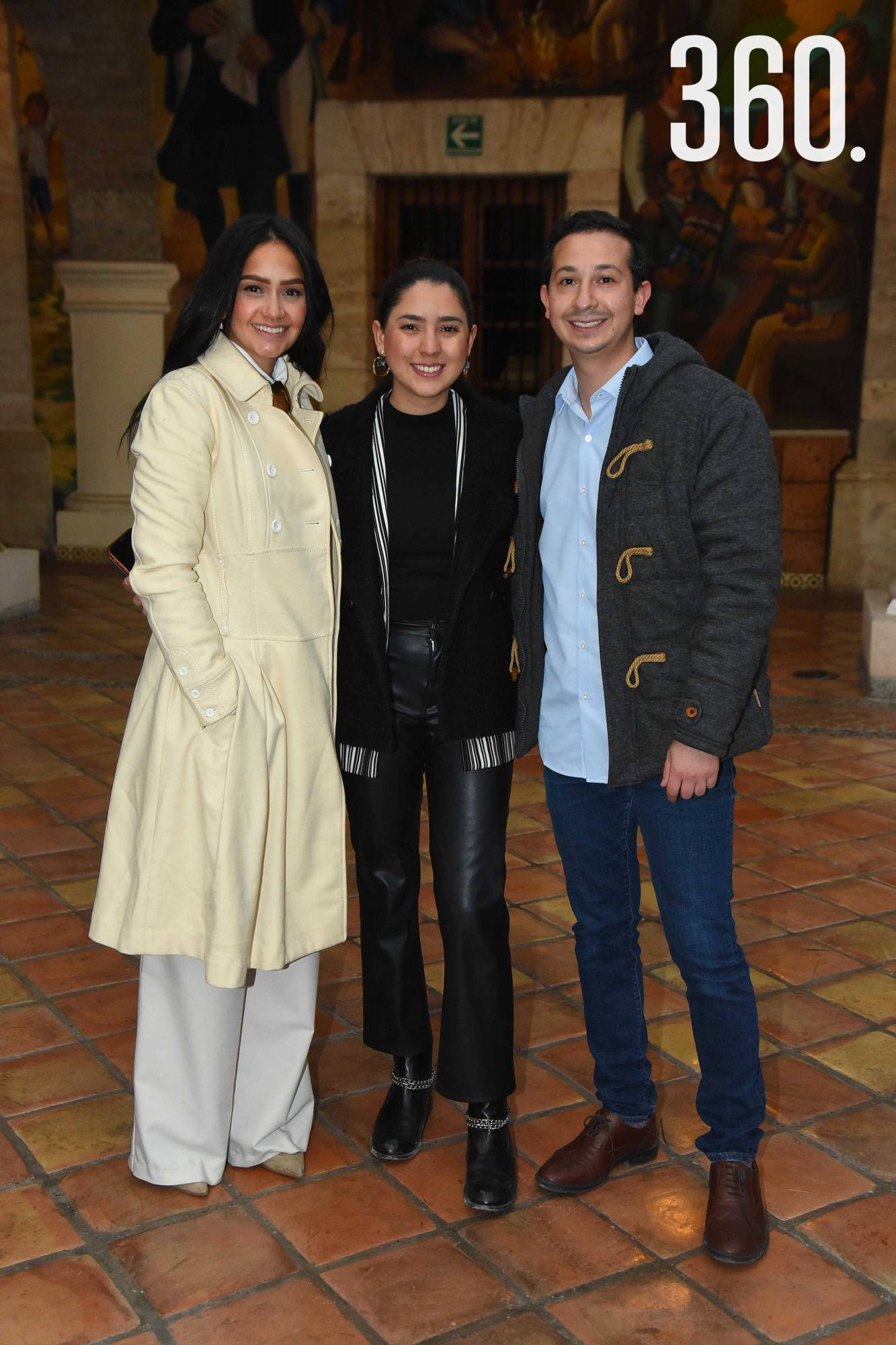 $!Sandra Dávila, Claudia Latapi y Donaldo Dainitin.