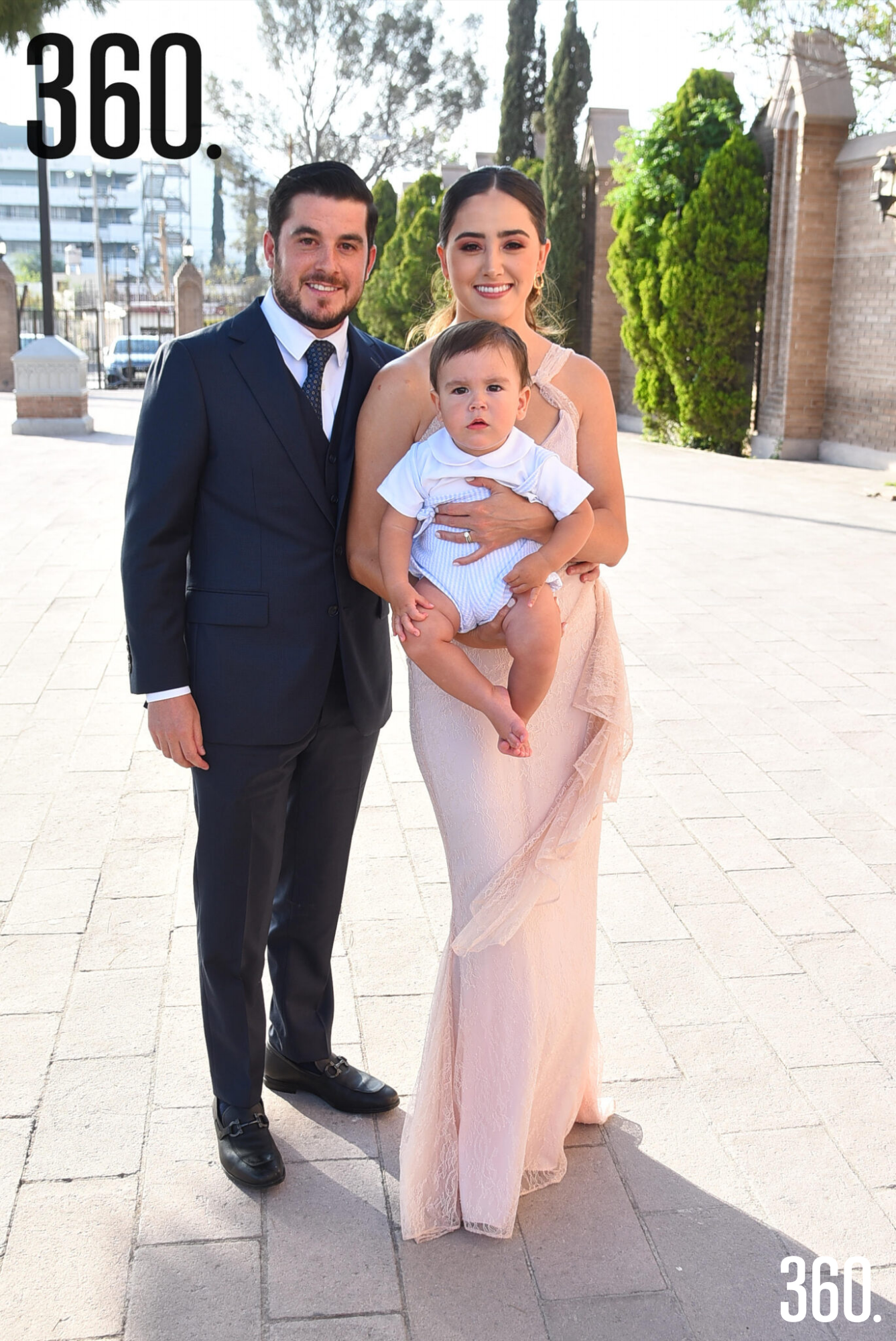 $!Adrián López y Mariana Cepeda con Adrián.