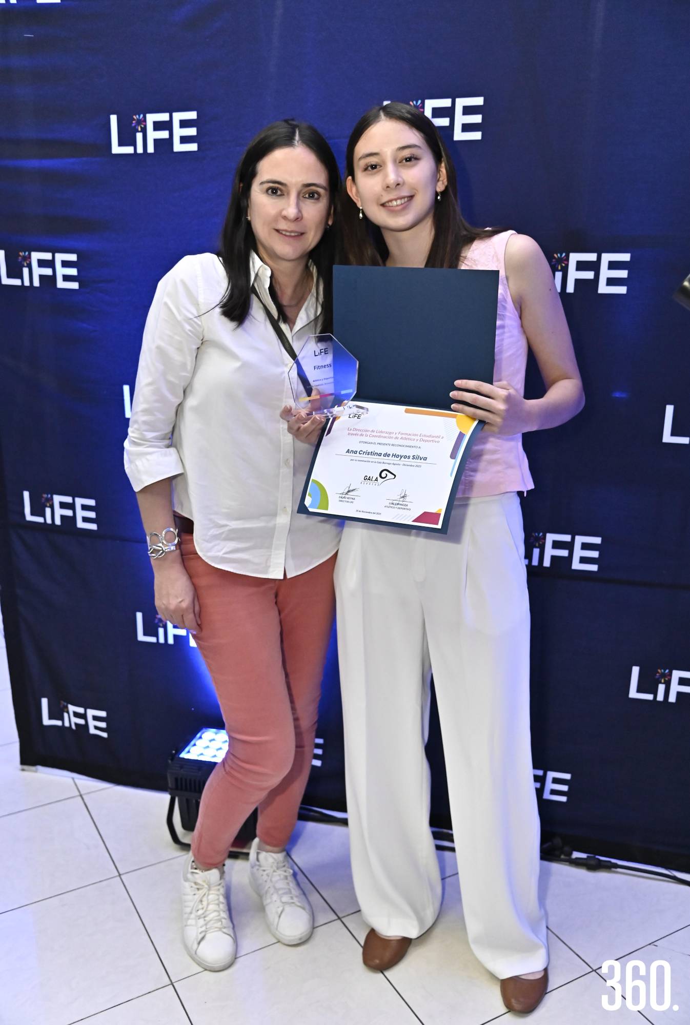 $!Cristina Silva y Ana Cristina de Hoyos.