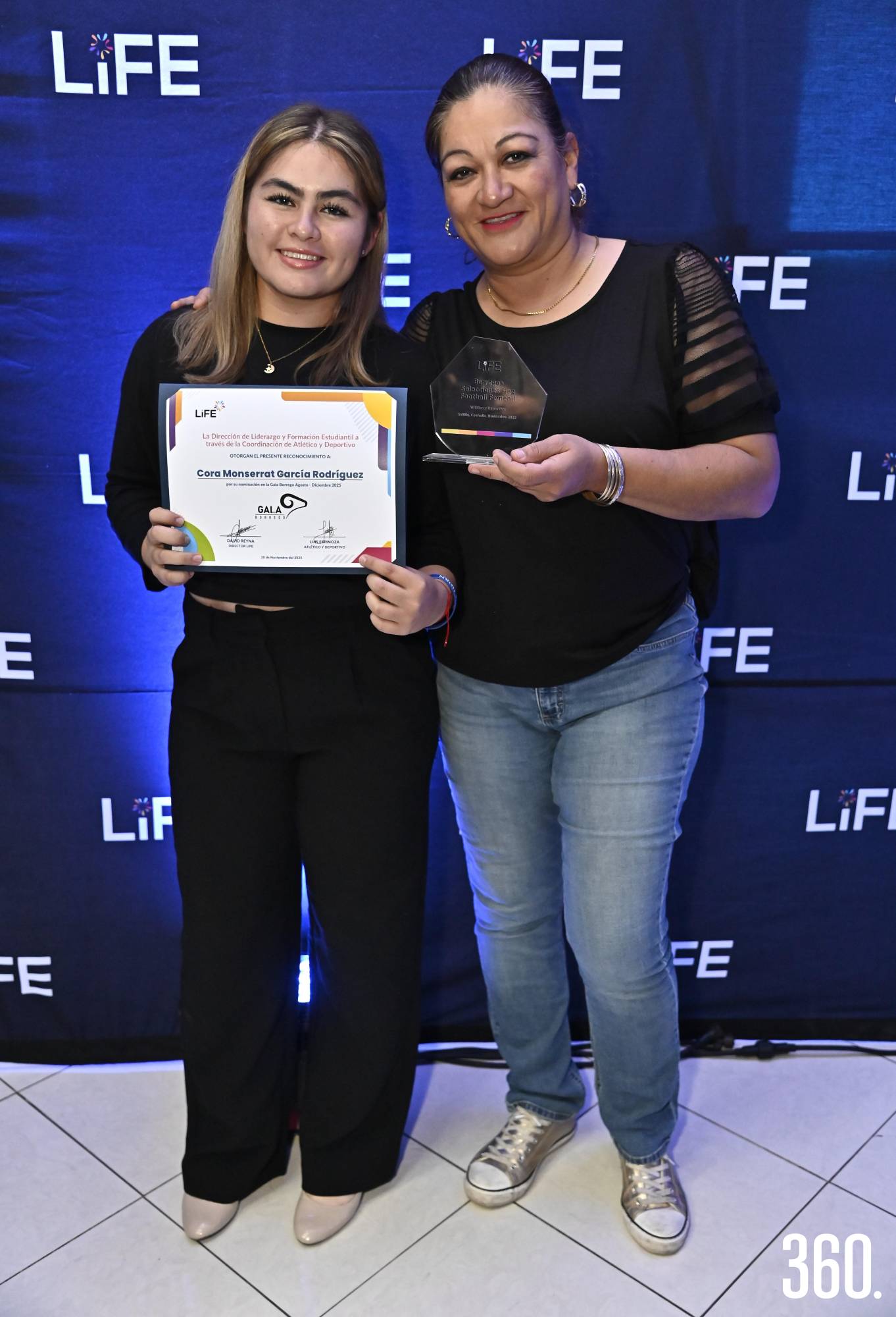 $!Cora García y Miriam Rodríguez.