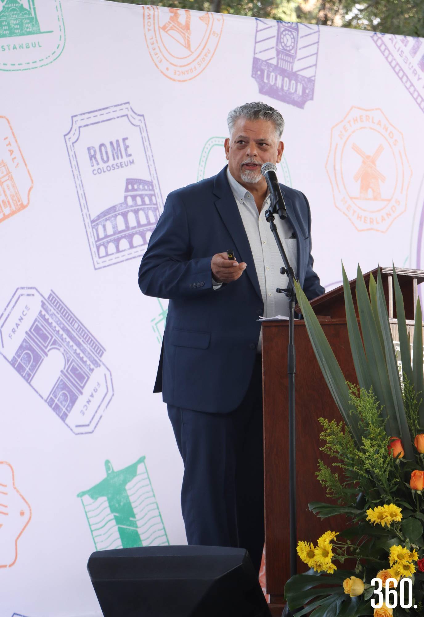 $!Mark Webber, conferencista.