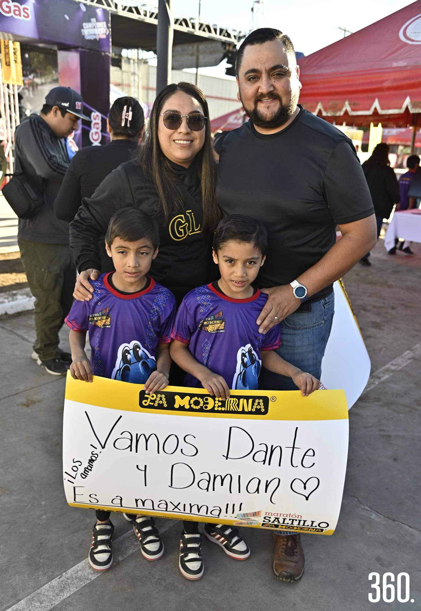 $!Familia Santiago Hernández.