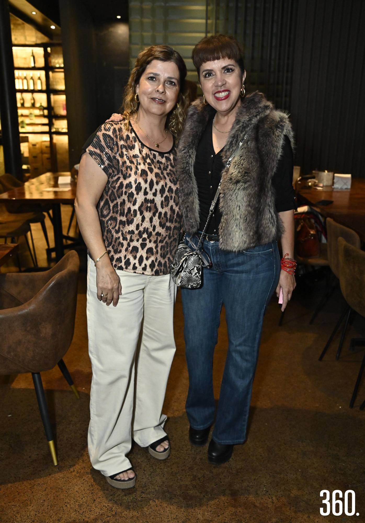 $!Ibett del Bosque y Mayra Barrera.