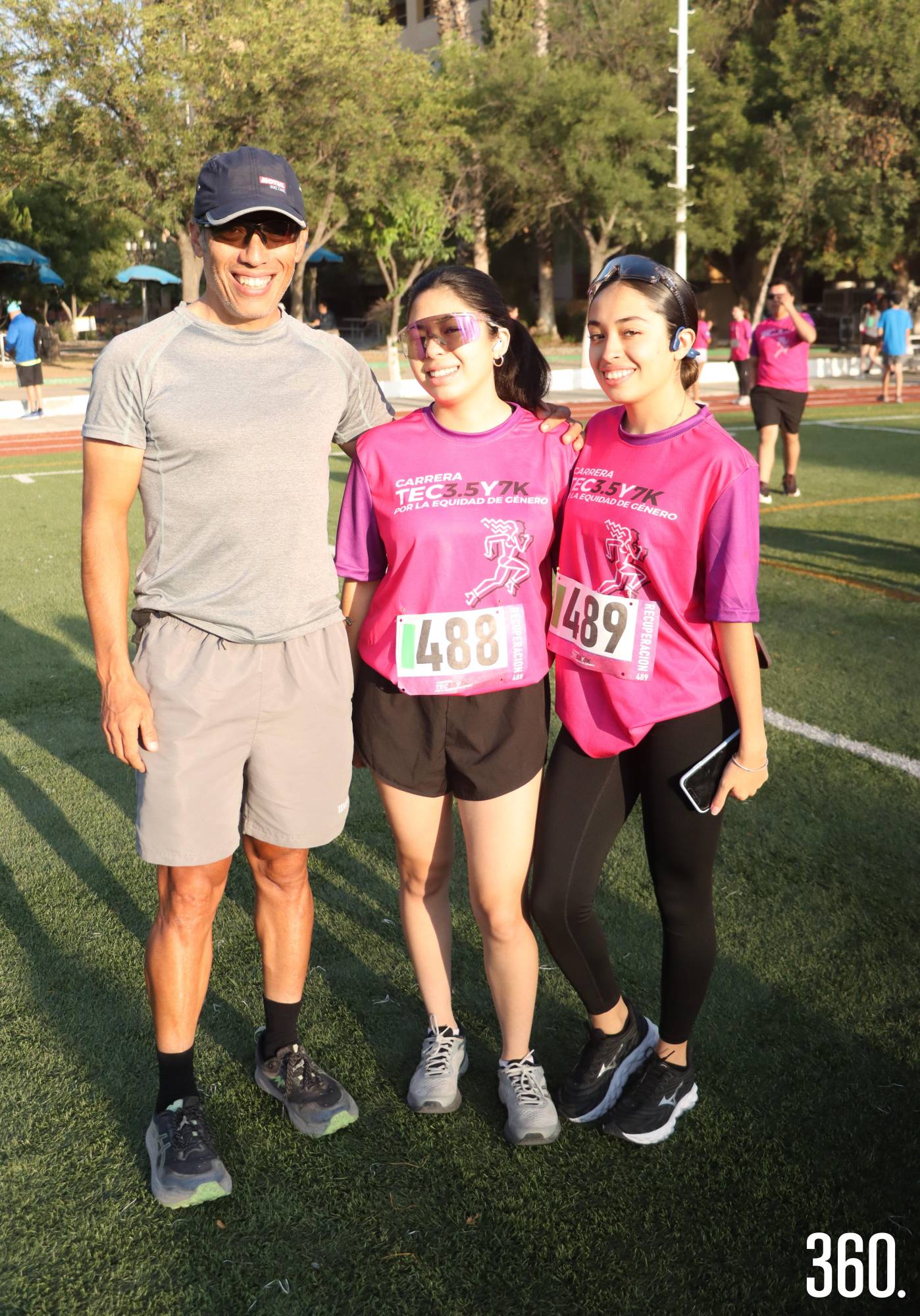 $!Oscar, Paulina y Alicia Romero.