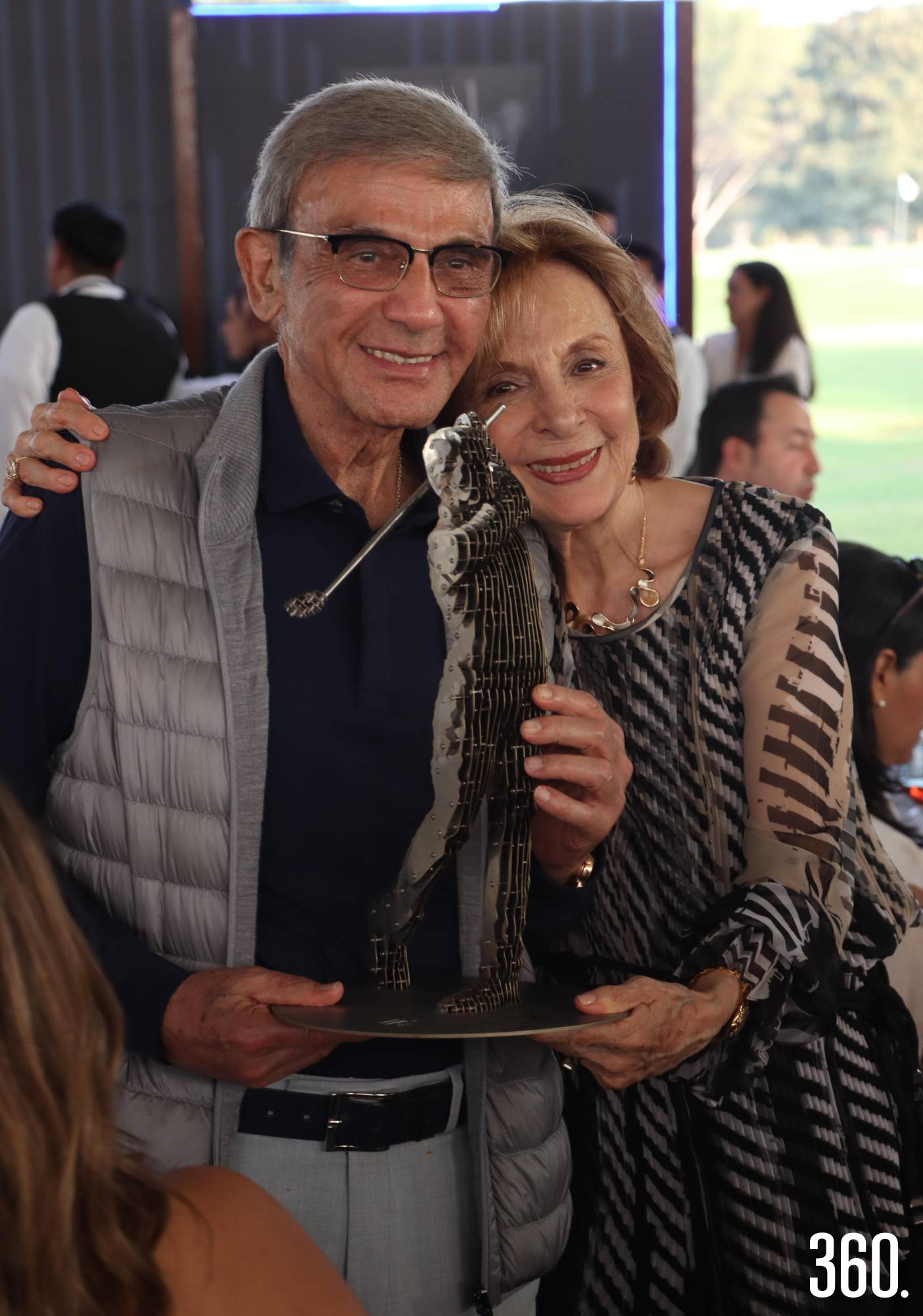 $!Victor Mohamar con su esposa, María Teresa Servín.