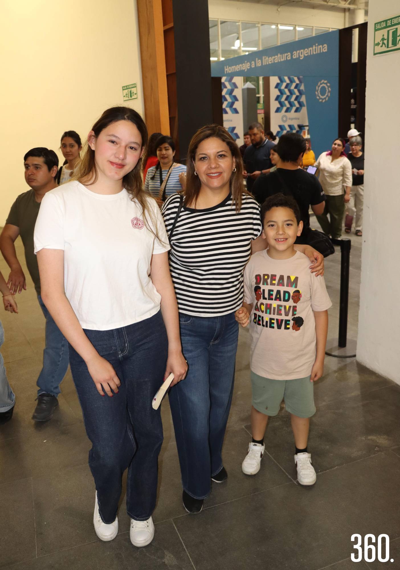 $!Ana Victoria Mons, Blanca Orta y Efraín Mons.