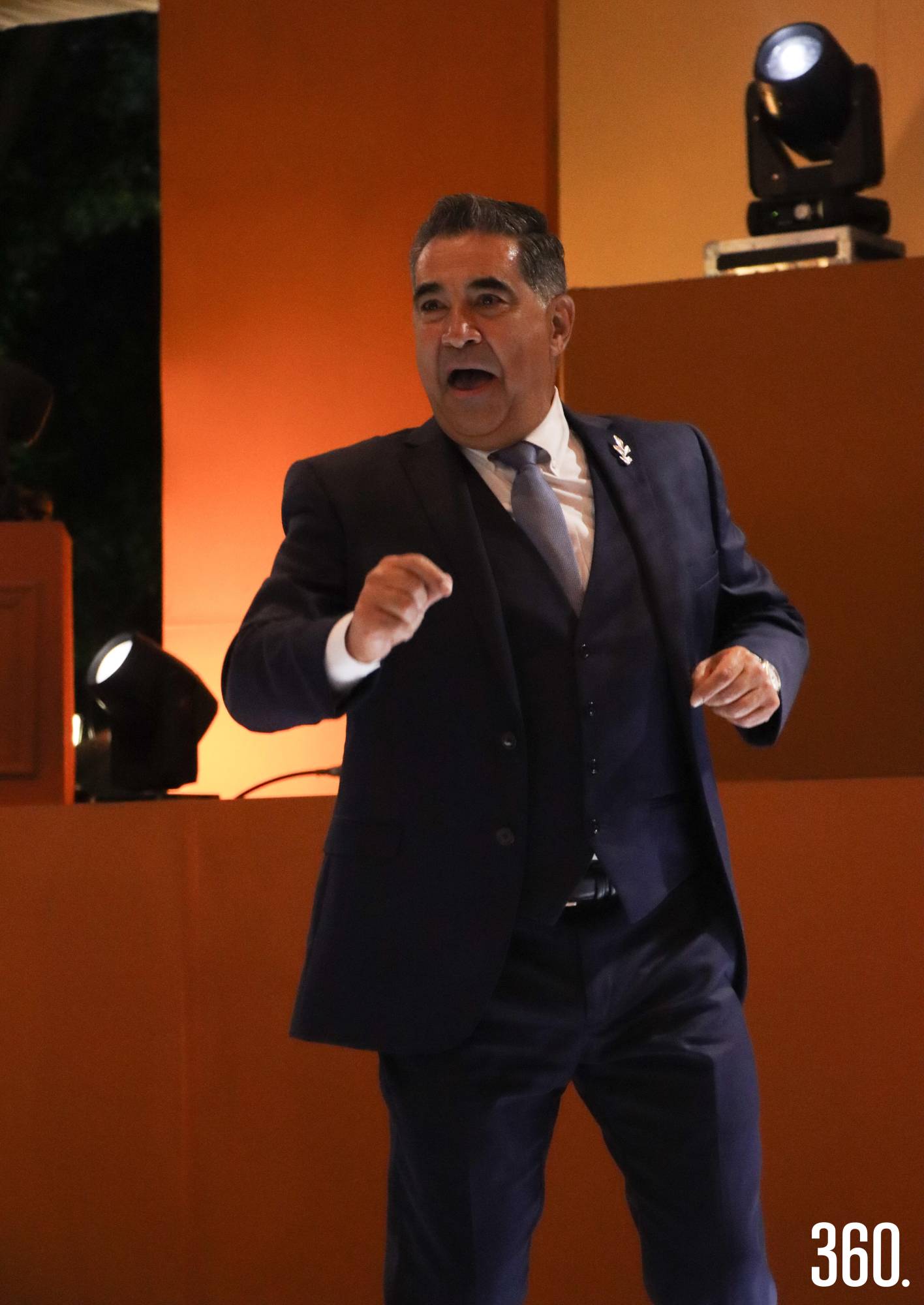 $!Ramón Reyes, padre de la novia.