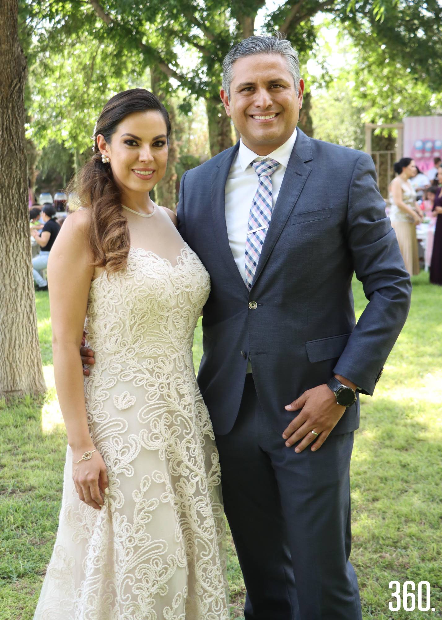 $!Lucía Méndez y José González, padres de Natalia.