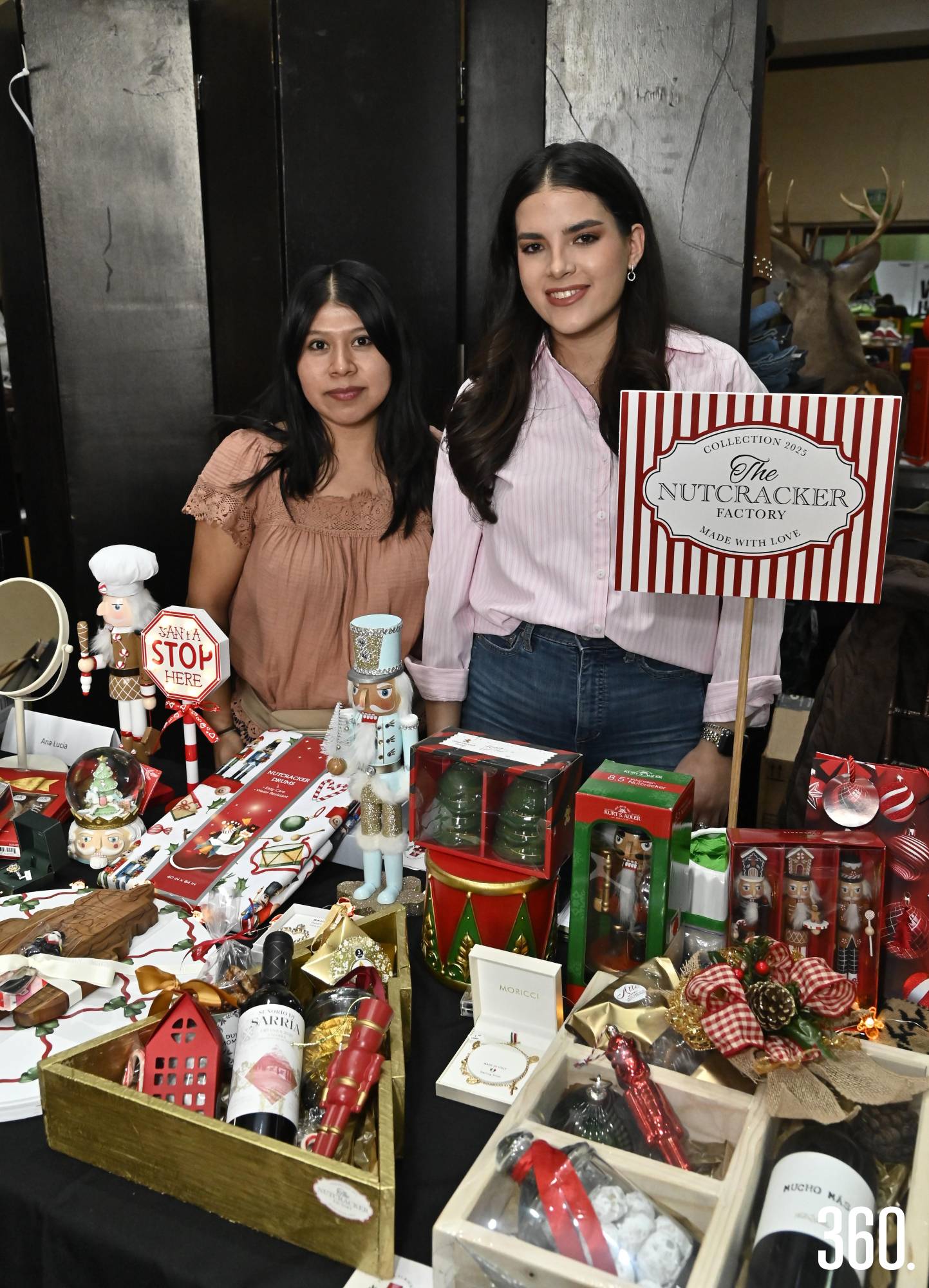 $!Ana Lucía Cavazos y Thelma Benavides.