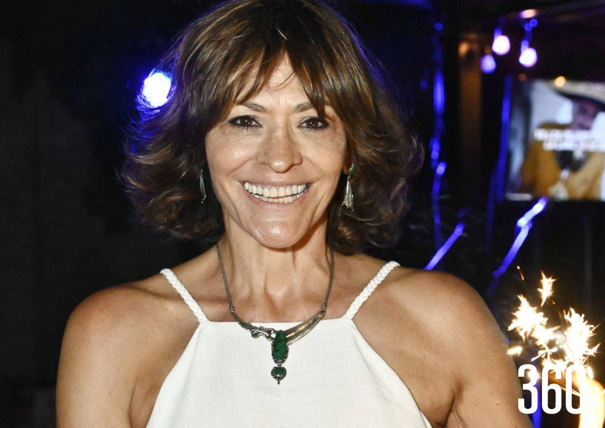 CUMPLEAÑOS DE OLIVIA FLORES DE PRADO