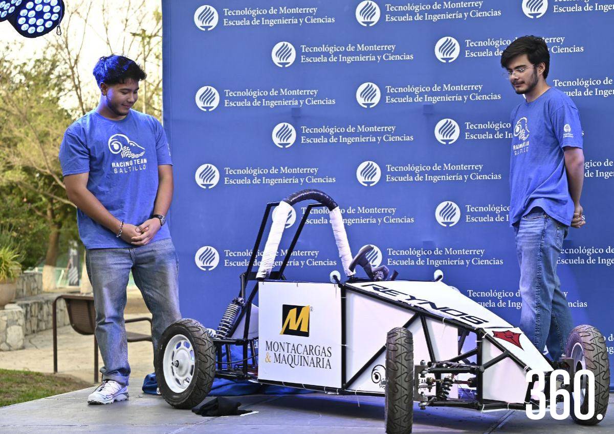 PRESENTAN AUTOS PARA GRAVITY RACE CAR