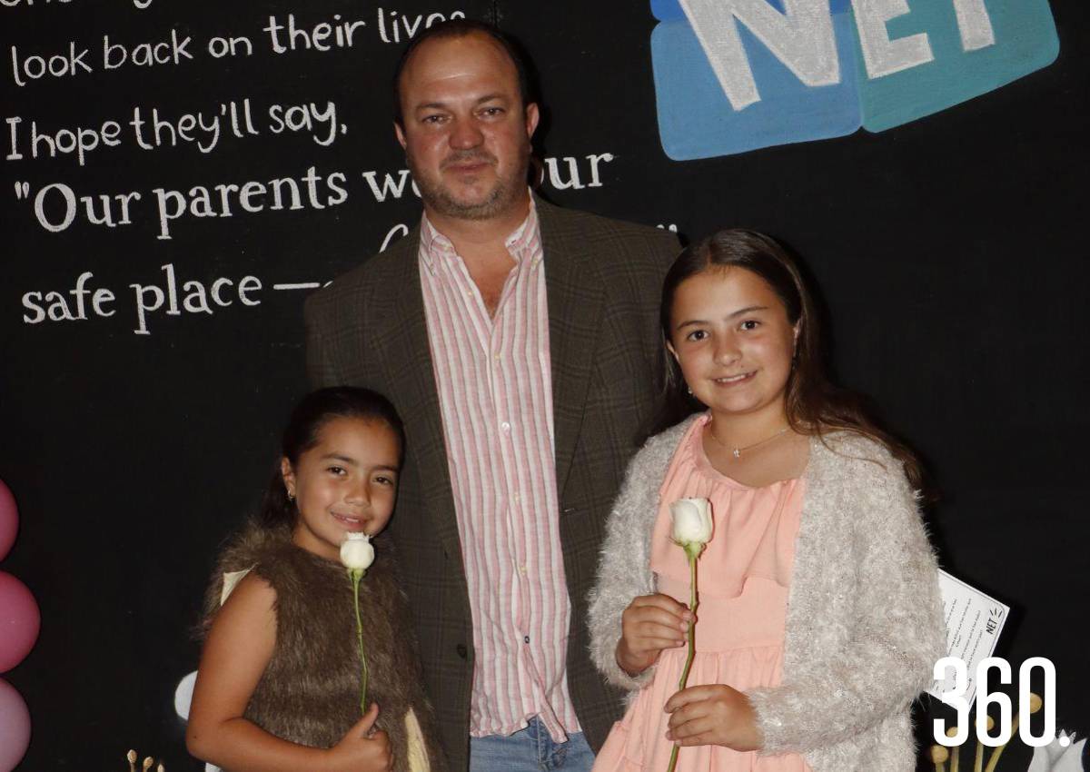 REALIZAN CENA NET: UNA TARDE PARA QUE PADRES E HIJAS CONECTEN