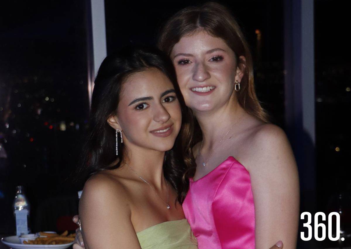 EMMA CHUCK Y MELISSA SALINAS CELEBRAN JUNTAS SUS XV AÑOS