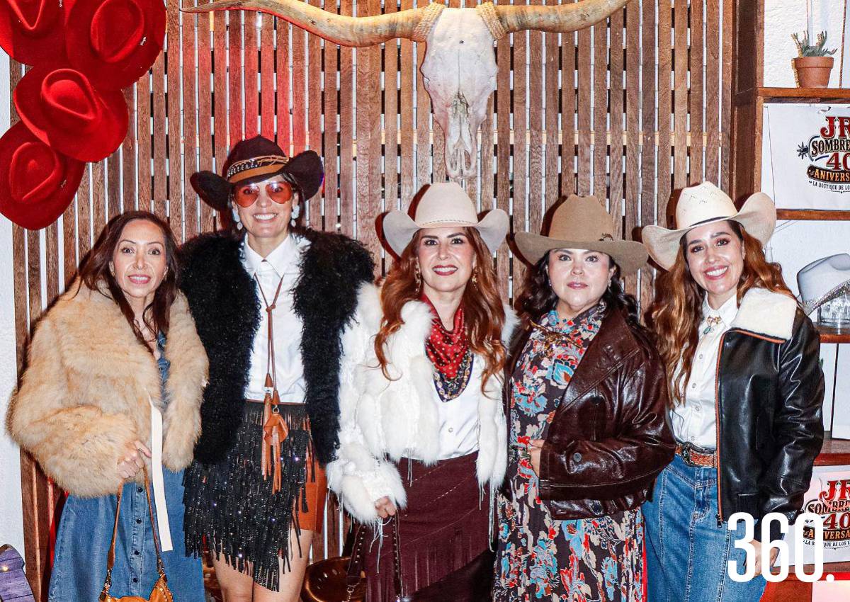 NOCHE CON SELLO VAQUERO: RODEO PASARELA