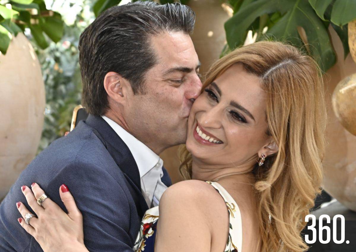 ENRIQUE MARTÍNEZ CELEBRA SUS 50 AÑOS