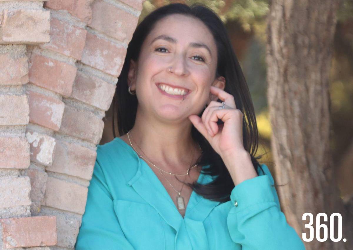 ZARAÍ SALVADOR: SERVIR COMO FORMA DE LIDERAZGO