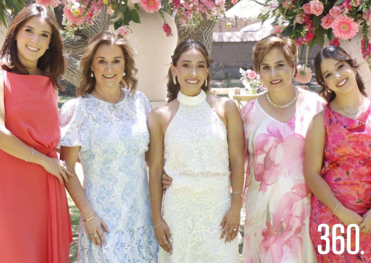DESPEDIDA DE SOLTERA PARA PAOLA GUAJARDO