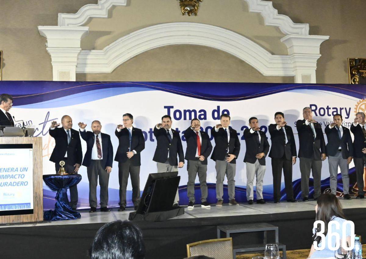 ASUME NUEVA MESA DIRECTIVA DEL CLUB ROTARIO DE VALLE ARIZPE