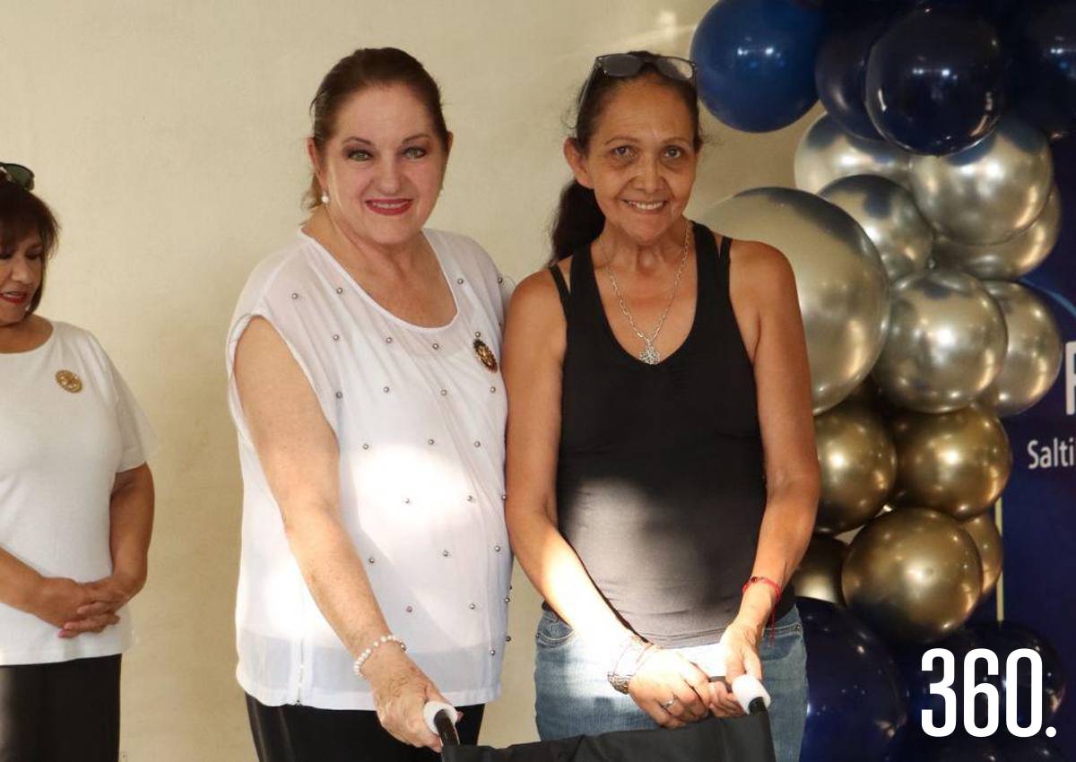 CLUB ROTARIO EMPRESARIAL SALTILLO ENTREGA SILLAS DE RUEDAS Y BECAS A JÓVENES DESTACADOS