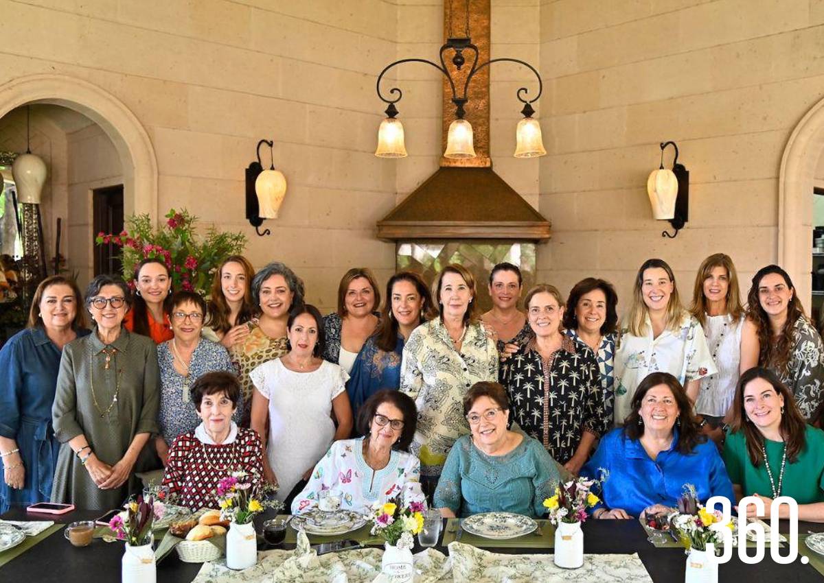 TEY CASTILLA SÁNCHEZ FESTEJA SU CUMPLEAÑOS