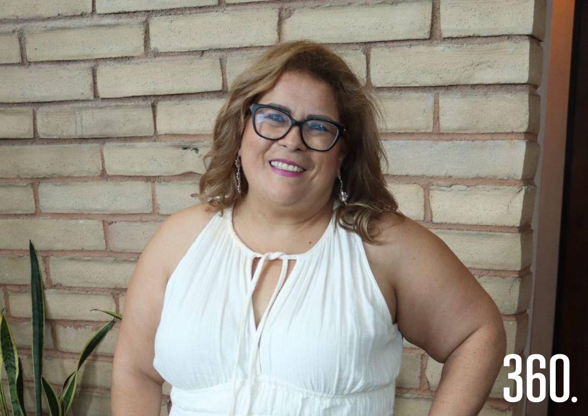 MARCELA RUMAYOR IMPARTE LA CONFERENCIA “AMOR SIN TALLAS”
