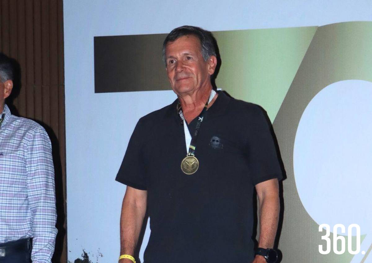 PREMIAN A LOS CAMPEONES DE NATACIÓN EN EL 70º TORNEO ANUAL DEL CLUB CAMPESTRE